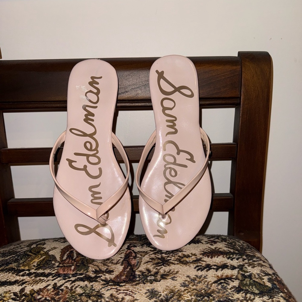 ✨ Sam Edelman Tanya Vegan Patent Leather Flip Flops | Blush Pink | Sz 6 ✨ - Picture 4 of 10